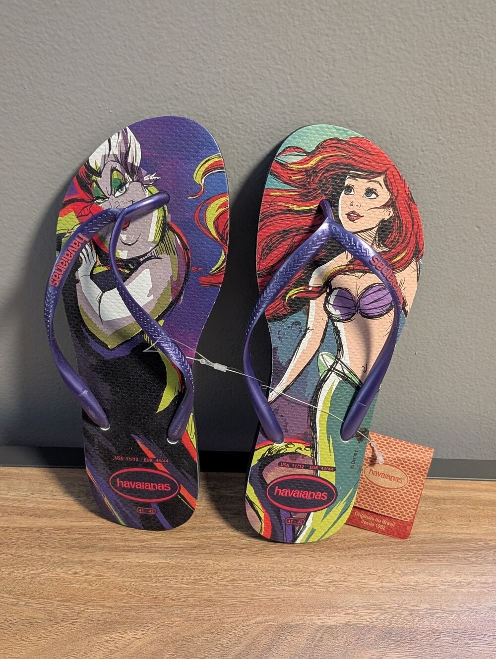 Havaianas Disney Little Mermaid Ariel Ursula Flip Flops Size 11/12 NEW Woman's